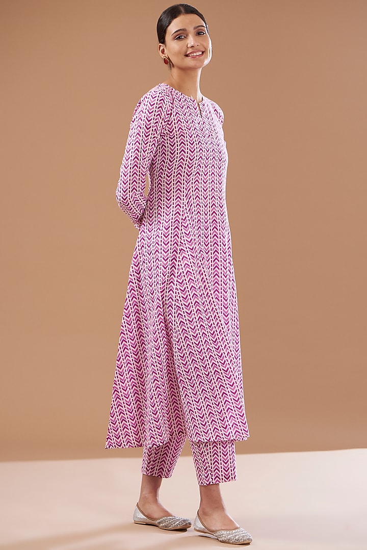 Purple Cotton Screen Printed Kurta Set by CHITRASHI JAIPUR at Pernia's Pop Up Shop