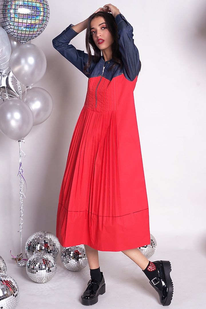 Red & Blue Poplin Midi Vacation Dress by Chillosophy at Pernia's Pop Up Shop