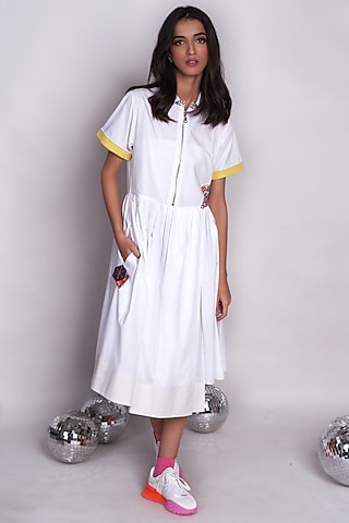 White Poplin Midi Dress by Chillosophy
