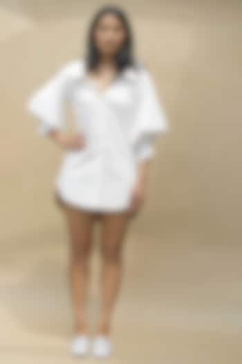 White Balloon Poplin Shirt by Chillosophy at Pernia's Pop Up Shop