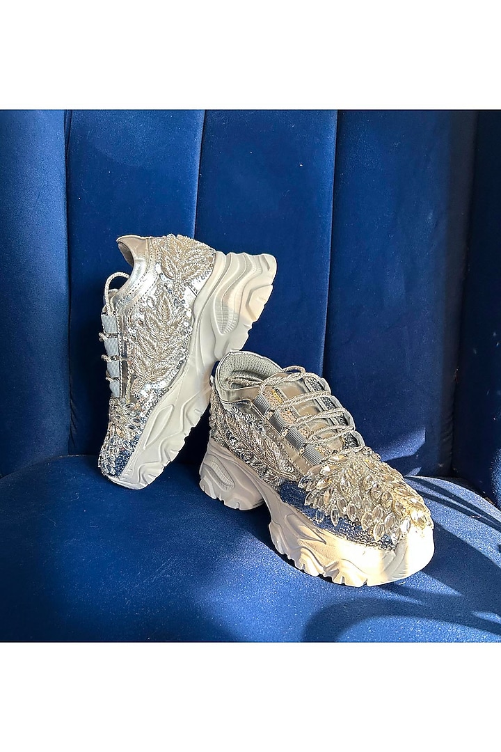 Silver Leather & Vegan Leather Leaf Motifs Embroidered Sneakers by Chal Jooti at Pernia's Pop Up Shop