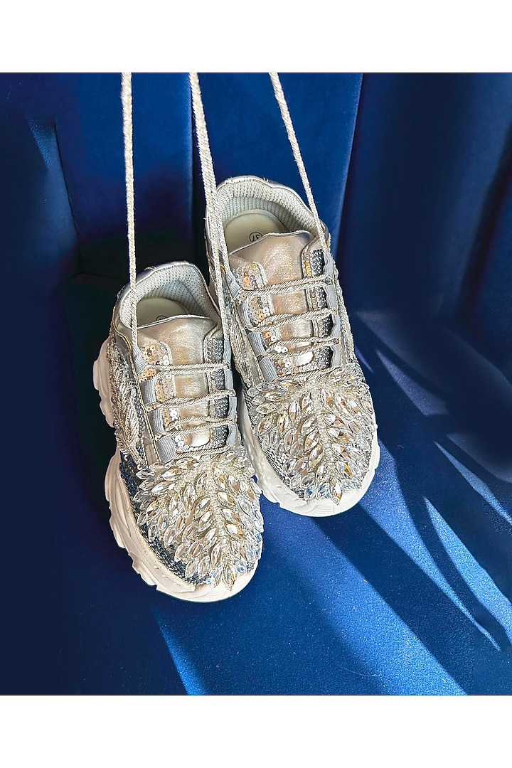 Silver Leather & Vegan Leather Leaf Motifs Embroidered Sneakers by Chal Jooti at Pernia's Pop Up Shop