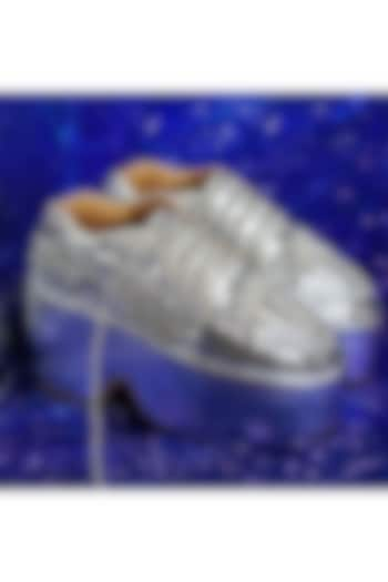 Silver & White Vegan Leather Leaf Motifs Embroidered Shoes by Chal Jooti at Pernia's Pop Up Shop