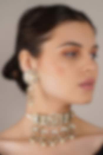 Gold Finish Kundan Polki & Pearl Choker Necklace Set by Chhavi'S Jewels at Pernia's Pop Up Shop