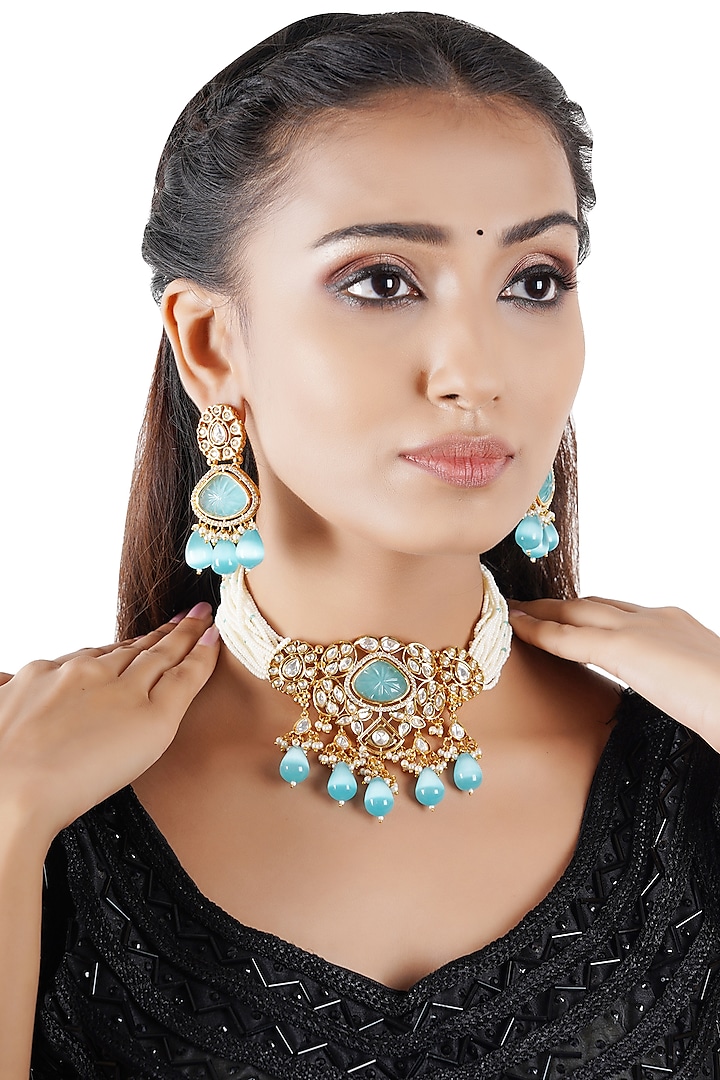 Gold Finish Choker Necklace Set With Kundan by Chhavi's Jewels