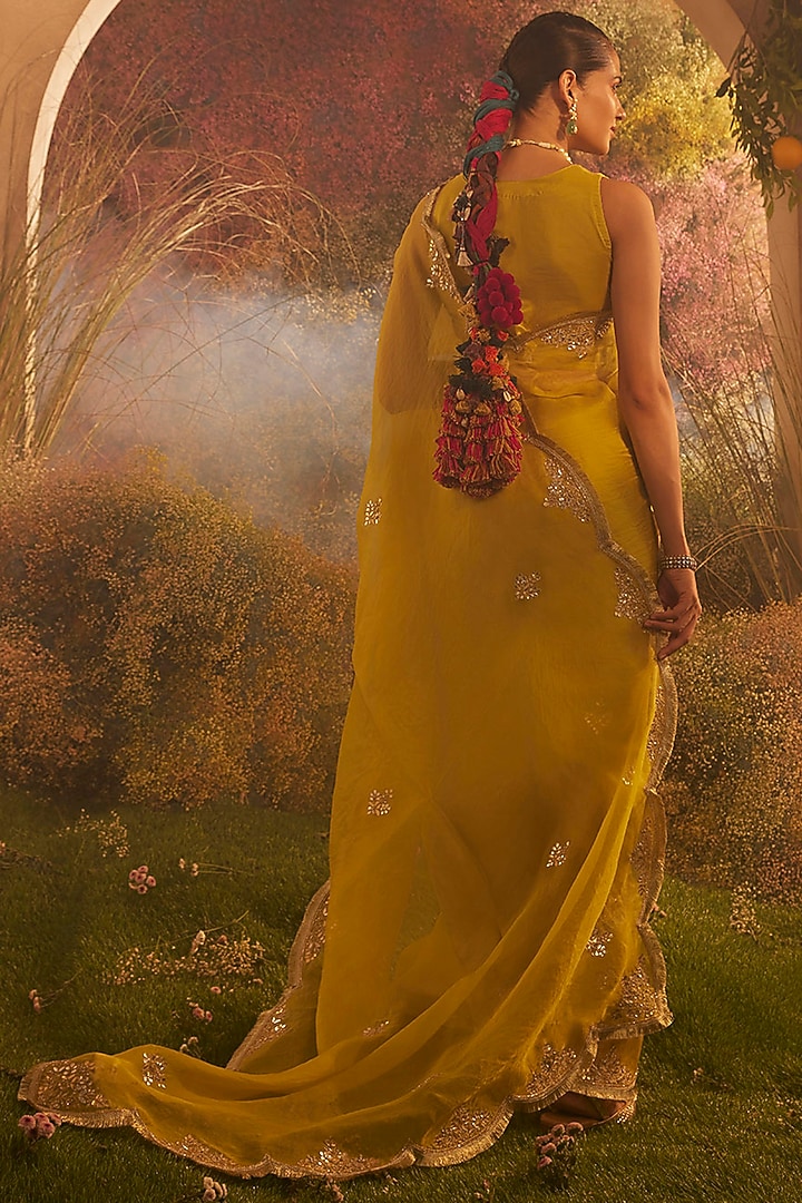 Mustard Organza Hand Embroidered Wedding Saree Set by Charu Makkar at Pernia's Pop Up Shop