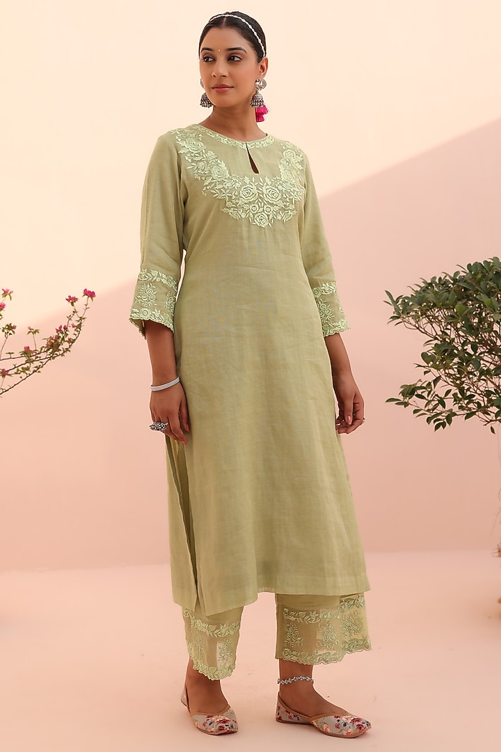 Elaichi Green Tissue Chanderi Resham Embroidered Kurta Set by Charu Makkar at Pernia's Pop Up Shop