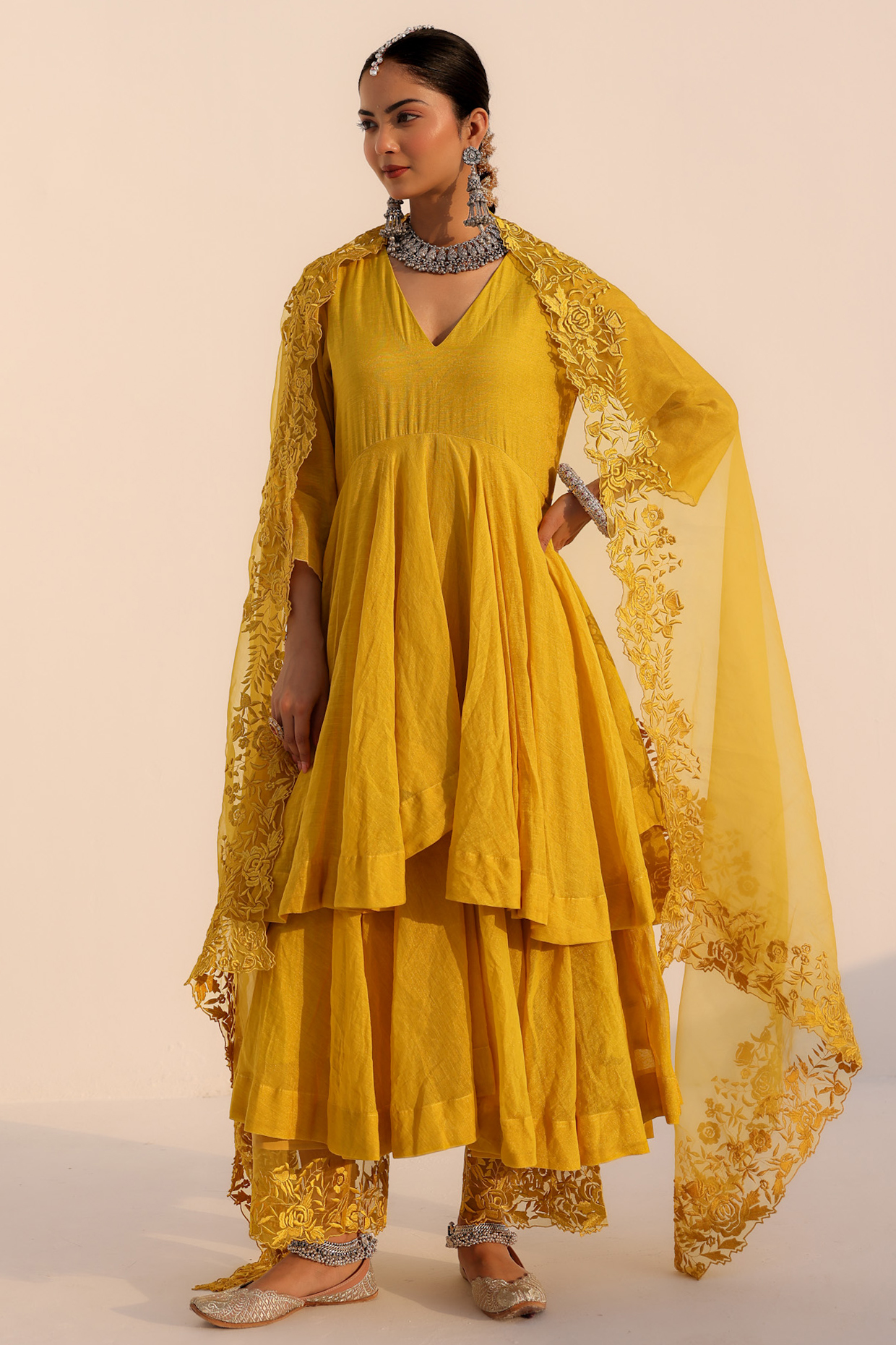 Mustard Tissue Chanderi Resham Embroidered Kurta Set by Charu Makkar at Pernia's Pop Up Shop
