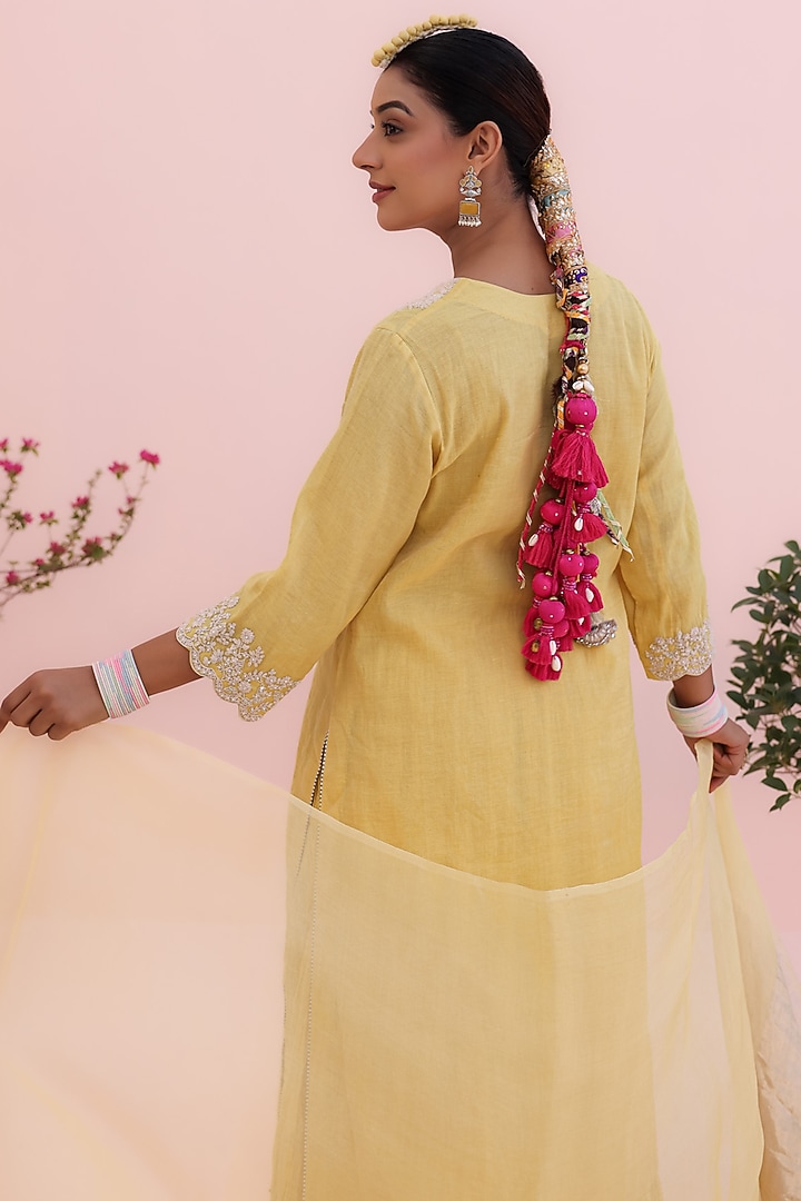 Lemon Yellow Tissue Chanderi Hand Embroidered Kurta Set by Charu Makkar at Pernia's Pop Up Shop
