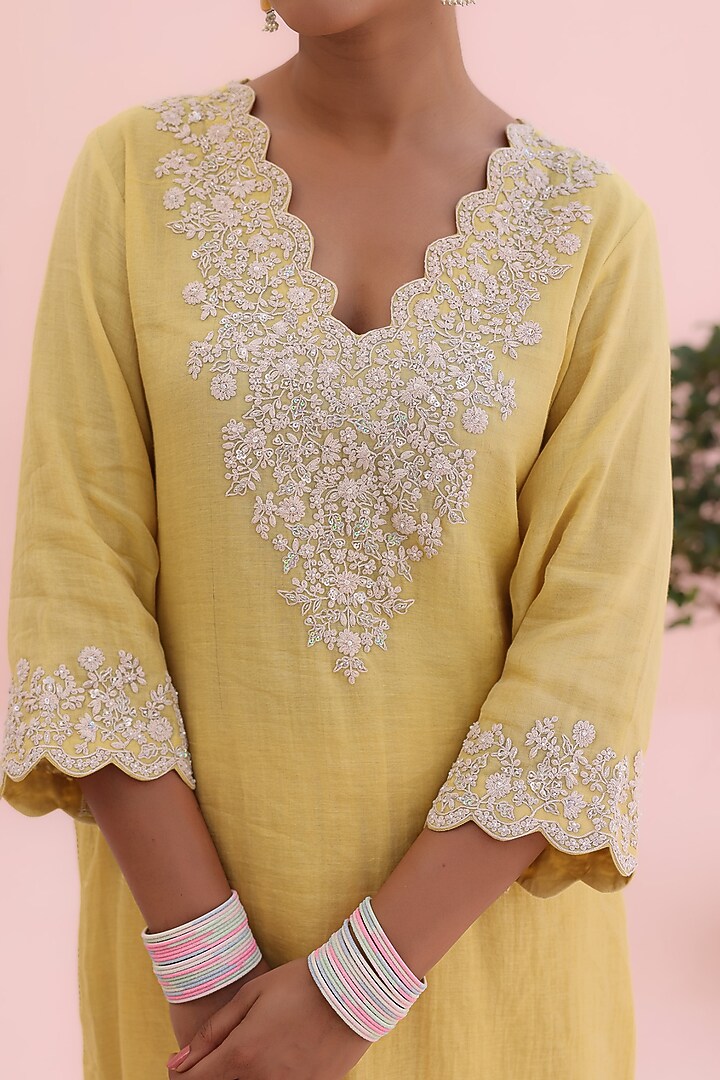 Lemon Yellow Tissue Chanderi Hand Embroidered Kurta Set by Charu Makkar at Pernia's Pop Up Shop