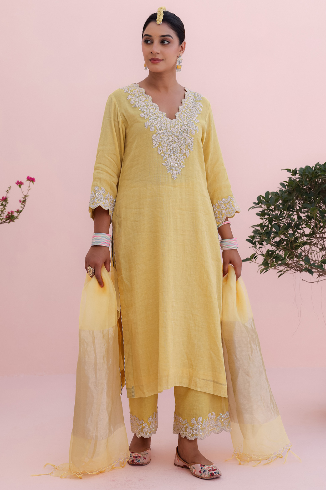 Lemon Yellow Tissue Chanderi Machine Embroidered Kurta Set by Charu Makkar at Pernia's Pop Up Shop