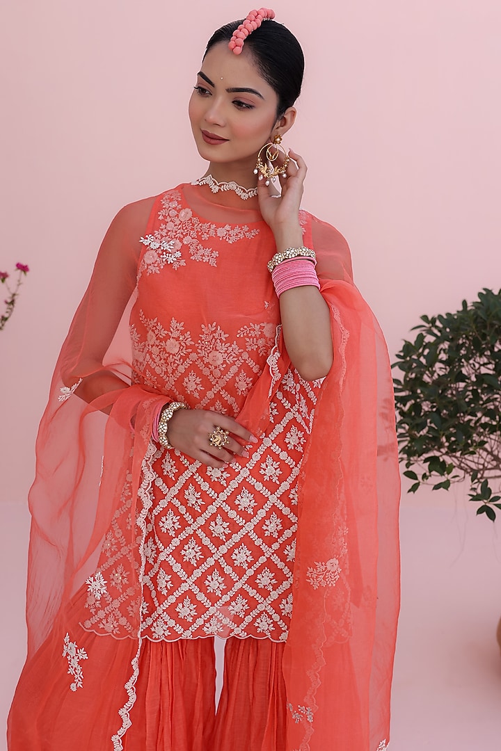 Coral Mul Chanderi Hand & Machine Embroidered Kurta Set by Charu Makkar at Pernia's Pop Up Shop