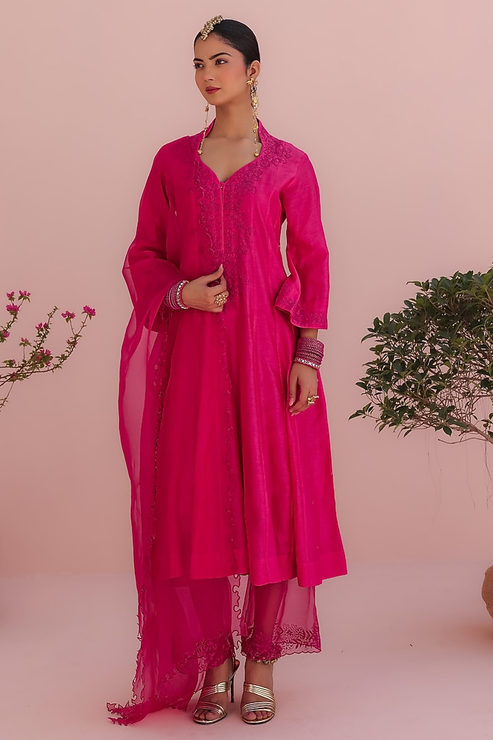 Rani Pink Silk Chanderi Machine Embroidered Party Wear Anarkali Set by Charu Makkar at Pernia's Pop Up Shop