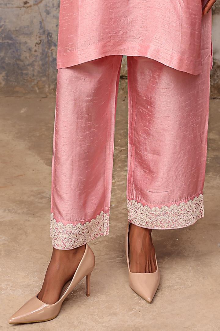 Powder Rose Pink Slub Raw Silk Dori Work Kurta Set by Charu Makkar at Pernia's Pop Up Shop