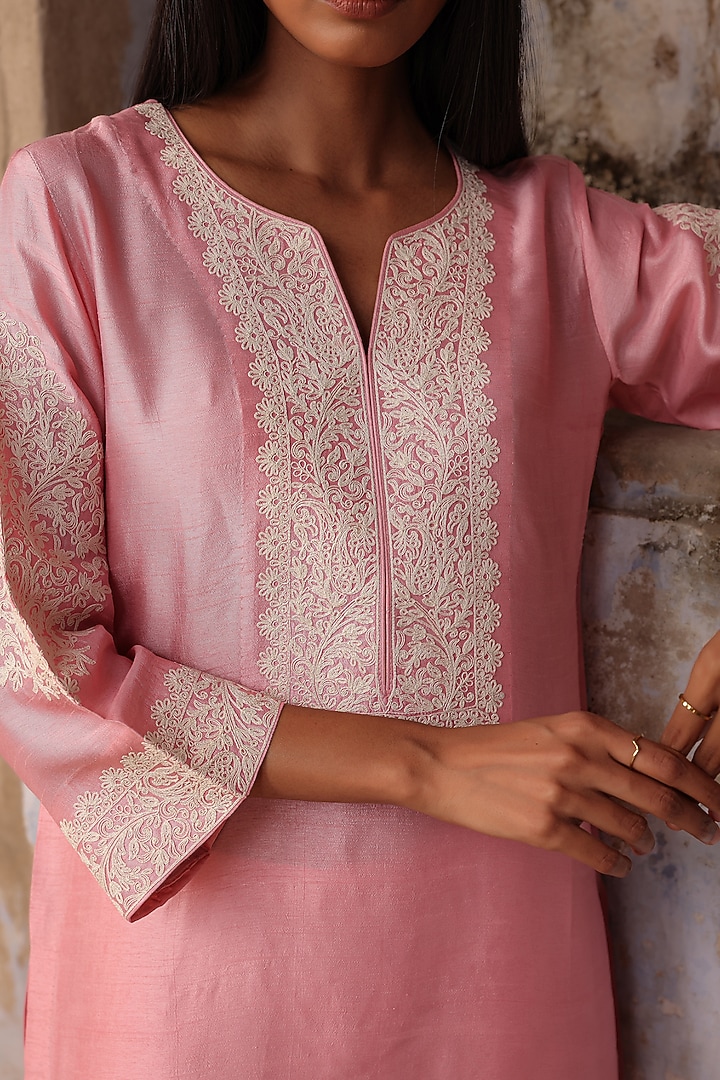 Powder Rose Pink Slub Raw Silk Dori Work Kurta Set by Charu Makkar at Pernia's Pop Up Shop
