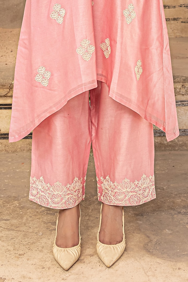 Powder Rose Pink Silk Chanderi Dori Work Kurta Set by Charu Makkar at Pernia's Pop Up Shop