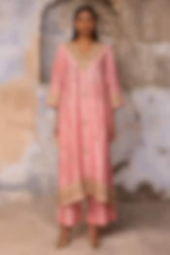 Powder Rose Pink Slub Raw Silk Dori Work Kurta Set by Charu Makkar at Pernia's Pop Up Shop