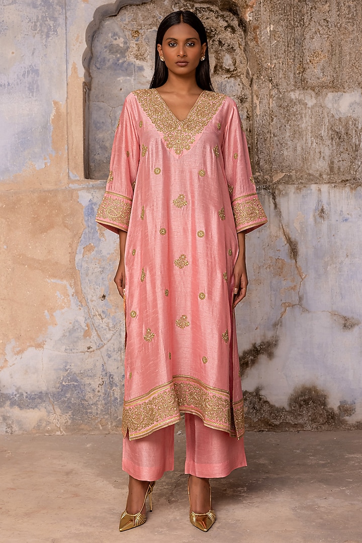 Powder Rose Pink Slub Raw Silk Dori Work Kurta Set by Charu Makkar at Pernia's Pop Up Shop