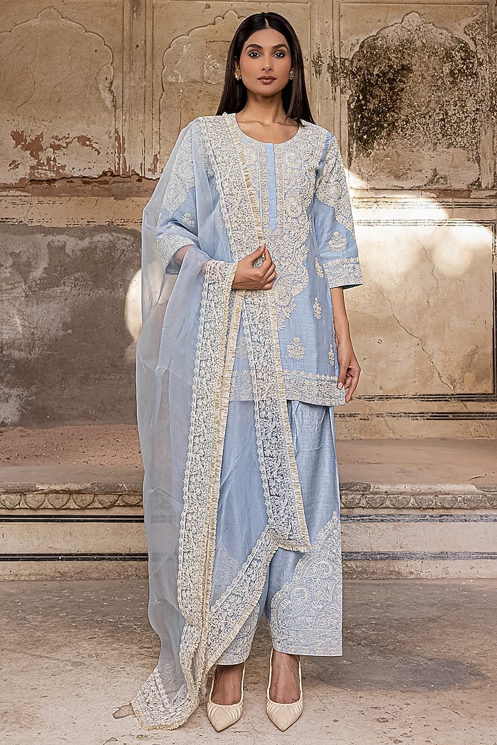 Ice Blue Mul Chanderi Dori & Pearl Hand Work Kurta Set by Charu Makkar at Pernia's Pop Up Shop