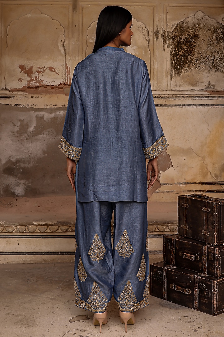 Moon Blue Slub Raw Silk Dori Work Kurta Set by Charu Makkar at Pernia's Pop Up Shop