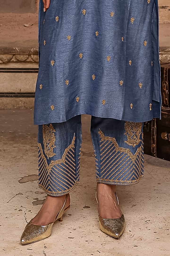 Moon Blue Slub Raw Silk Dori Work Kurta Set by Charu Makkar at Pernia's Pop Up Shop