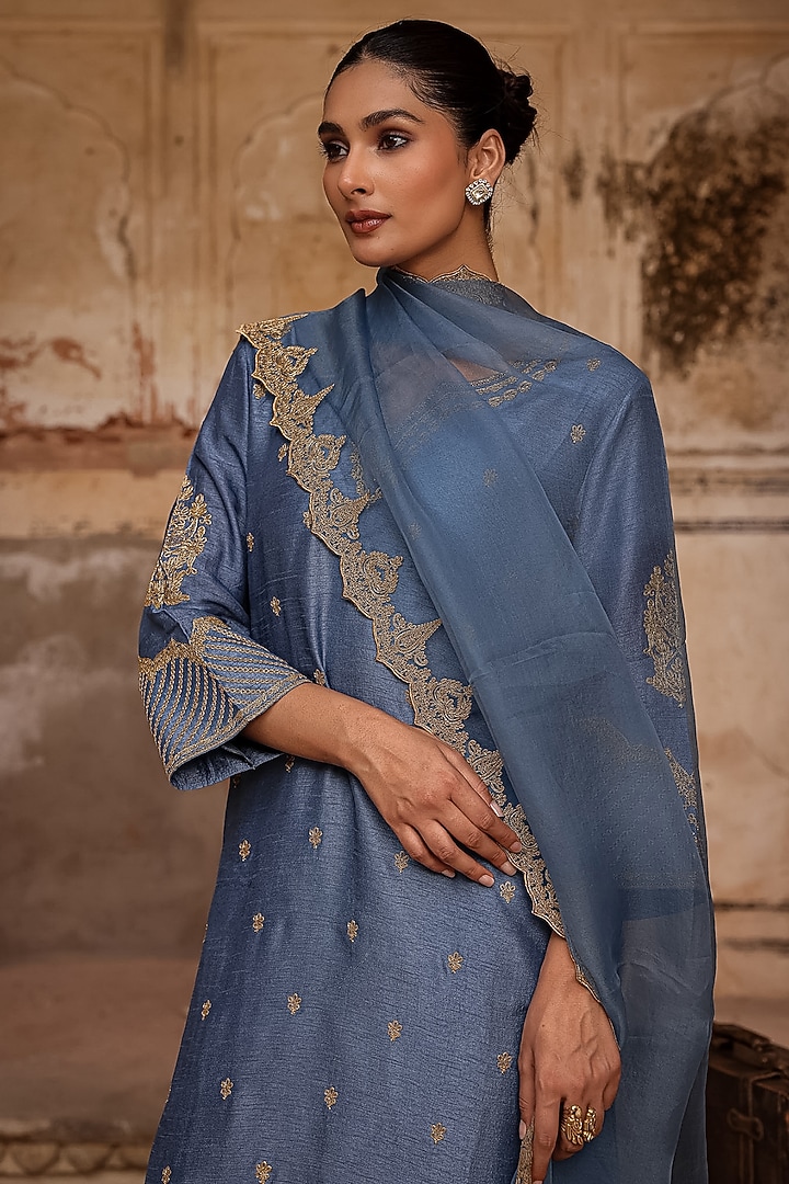 Moon Blue Slub Raw Silk Dori Work Kurta Set by Charu Makkar at Pernia's Pop Up Shop