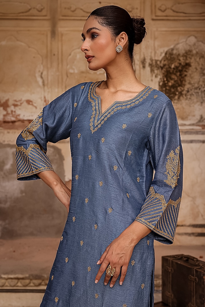 Moon Blue Slub Raw Silk Dori Work Kurta Set by Charu Makkar at Pernia's Pop Up Shop