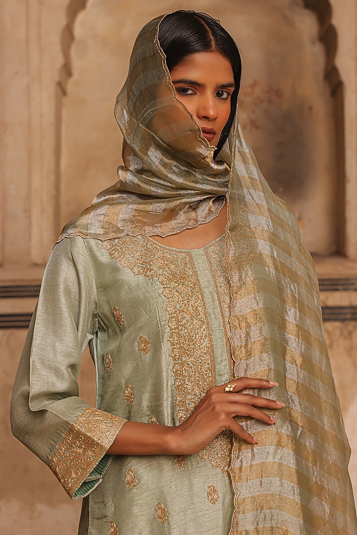 Sage Green Slub Raw Silk Dori Work Kurta Set by Charu Makkar at Pernia's Pop Up Shop