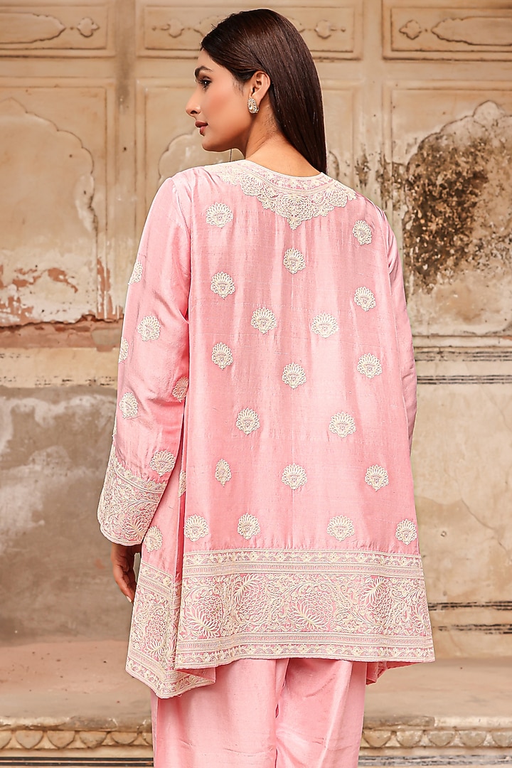 Powder Rose Pink Pure Habutai Silk Dori Work Kurta Set by Charu Makkar at Pernia's Pop Up Shop