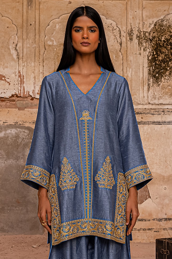 Moon Blue Slub Raw Silk Dori Work Kurta Set by Charu Makkar at Pernia's Pop Up Shop
