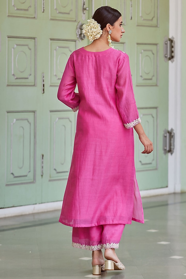 Fuchsia Cotton Chanderi Embroidered Kurta Set by Charu Makkar at Pernia's Pop Up Shop