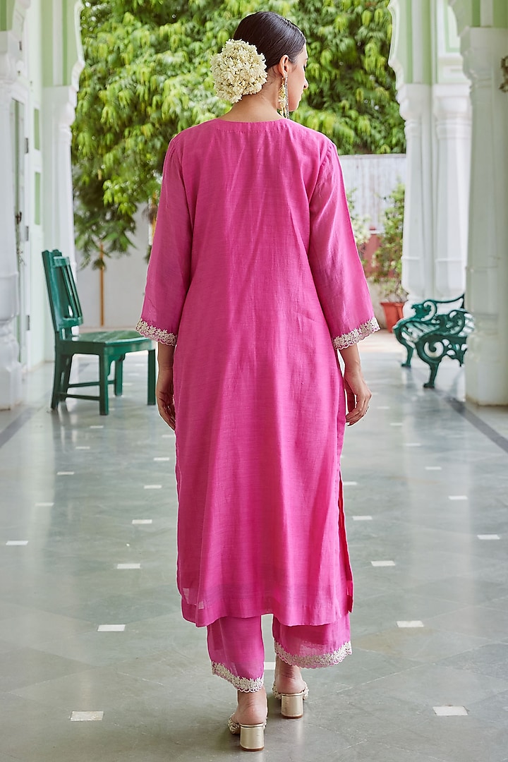 Fuchsia Cotton Chanderi Embroidered Kurta Set by Charu Makkar at Pernia's Pop Up Shop