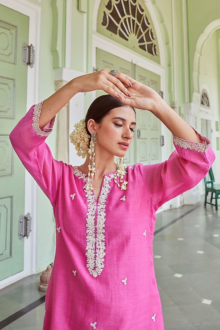 Fuchsia Cotton Chanderi Embroidered Kurta Set by Charu Makkar at Pernia's Pop Up Shop