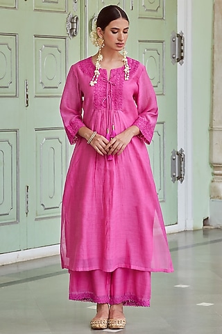 Fuchsia Cotton Chanderi Embroidered Kurta Set by Charu Makkar