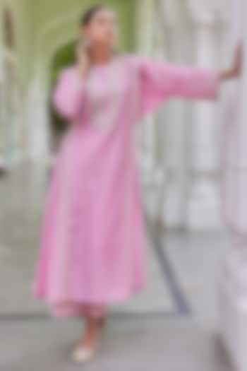 Light Pink Chanderi Silk Embroidered Kalidar Kurta Set by Charu Makkar at Pernia's Pop Up Shop