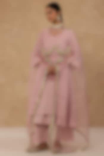 Blush Pink Tissue Chanderi Hand Embroidered Short Kurta Set by Charu Makkar at Pernia's Pop Up Shop