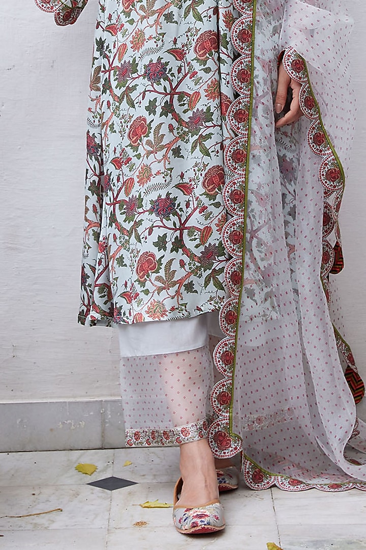 Blue Modal Satin Printed Kurta Set by Charu Makkar at Pernia's Pop Up Shop