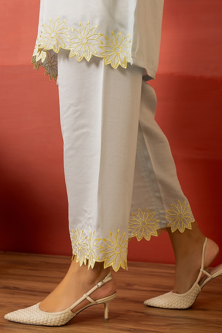 Blue Linen Satin Resham Embroidered Kurta Set by Charu Makkar at Pernia's Pop Up Shop