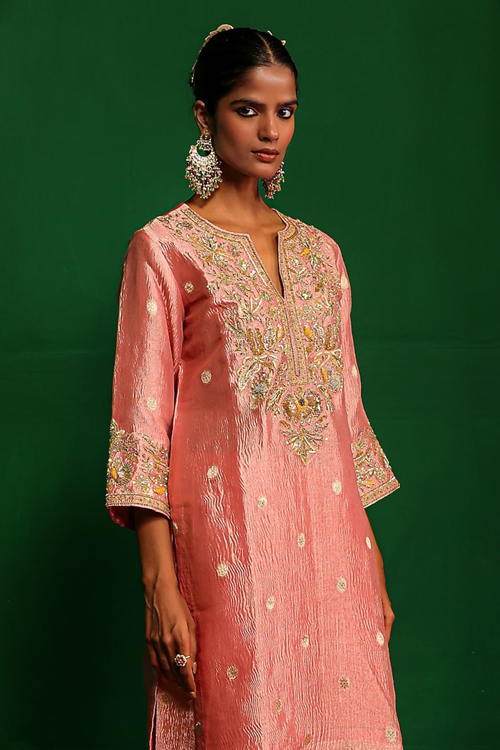 Rose Pink Crushed Tissue Zardosi Embroidered Kurta Set by Charu Makkar at Pernia's Pop Up Shop