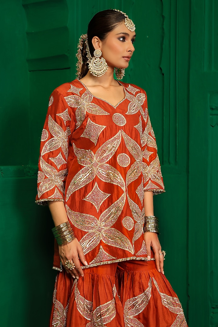 Rust Dupion Silk Gharara Set by Charu Makkar at Pernia's Pop Up Shop