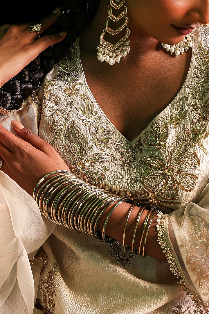 Pearl-Colored Organza Gharara Set by Charu Makkar at Pernia's Pop Up Shop