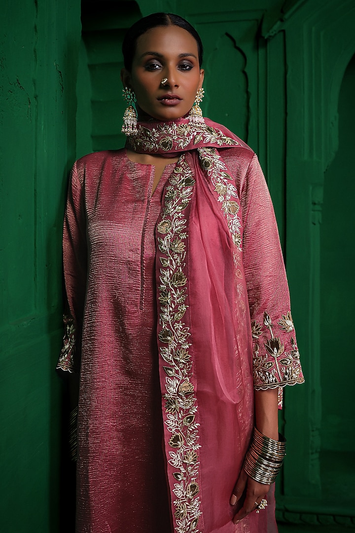 Old Rose Tissue Chanderi Aari Embroidered Kurta Set by Charu Makkar at Pernia's Pop Up Shop