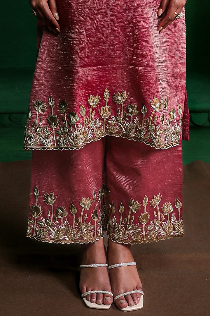 Old Rose Tissue Chanderi Aari Embroidered Kurta Set by Charu Makkar at Pernia's Pop Up Shop
