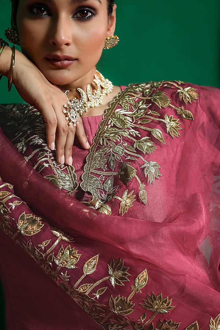 Old Rose Dupion Silk Aari Embroidered Kurta Set by Charu Makkar at Pernia's Pop Up Shop