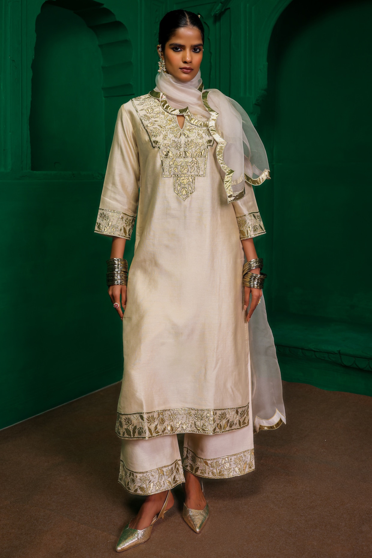 Charu Makkar Pearl-Colored Silk Chanderi Applique Embroidered Kurta Set