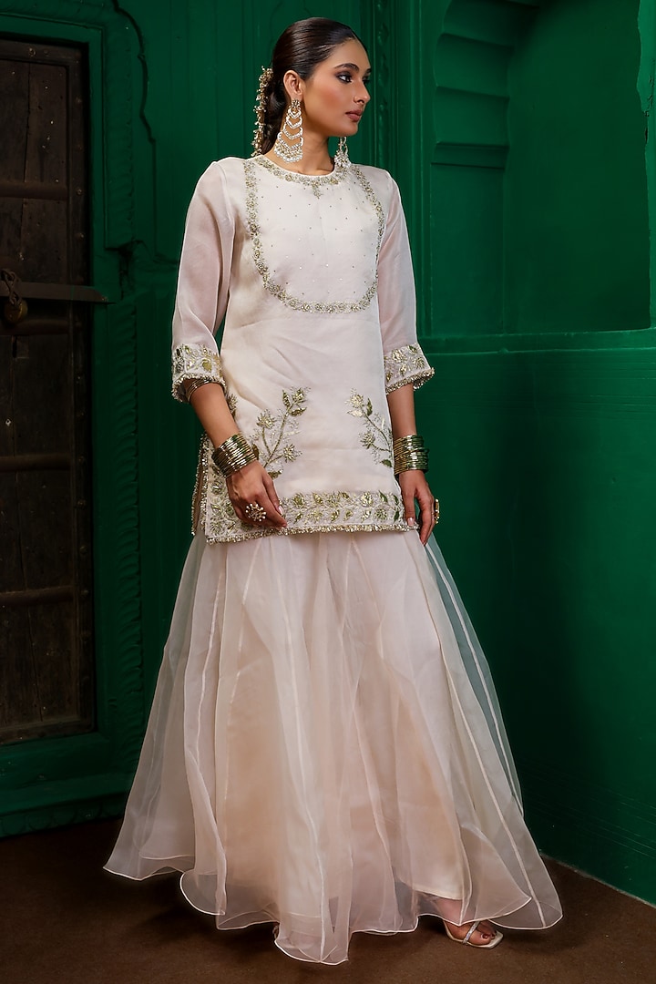 Pearl-Colored Organza Party Wear Sharara Set by Charu Makkar at Pernia's Pop Up Shop