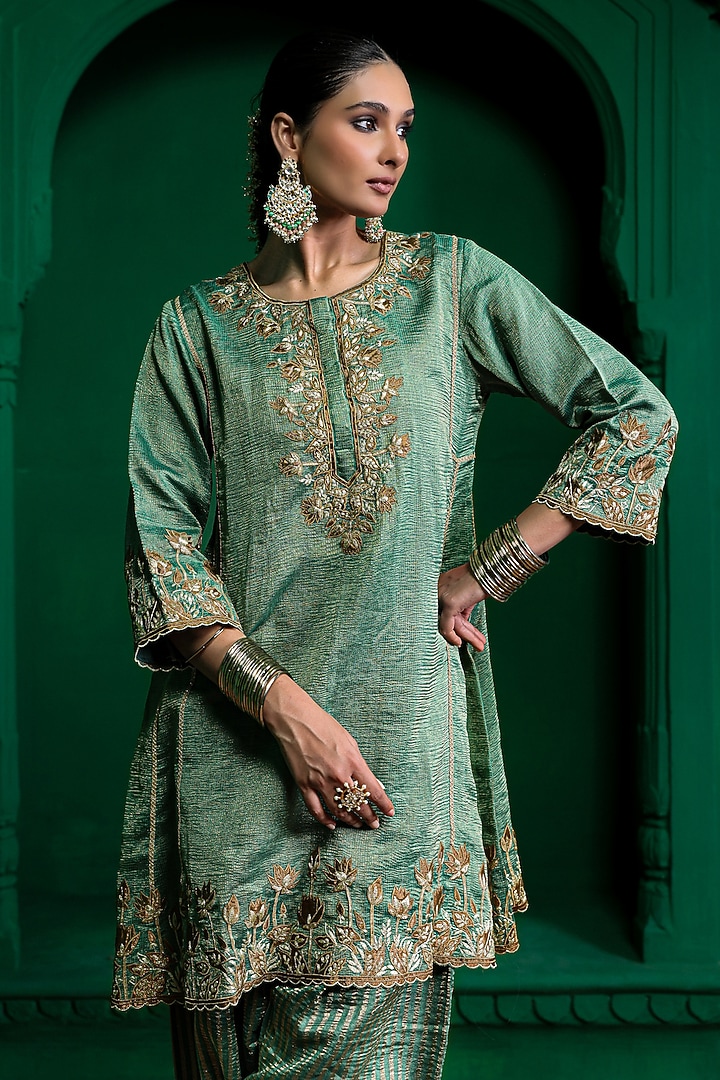 Forest Green Tissue Chanderi Aari Embroidered Kurta Set by Charu Makkar at Pernia's Pop Up Shop