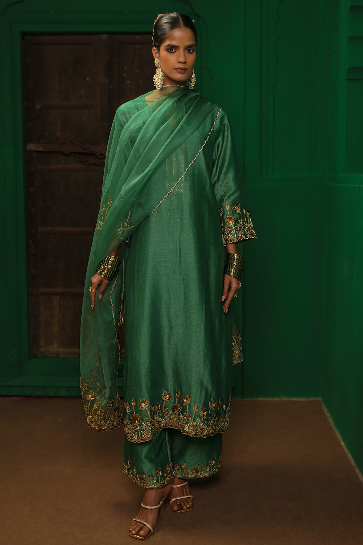 Charu Makkar Forest Green Silk Chanderi Aari Embroidered Kurta Set
