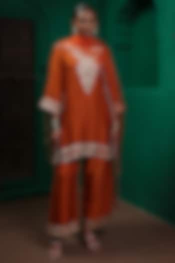 Rust Orange Slub Raw Silk Applique Embroidered Kurta Set by Charu Makkar at Pernia's Pop Up Shop