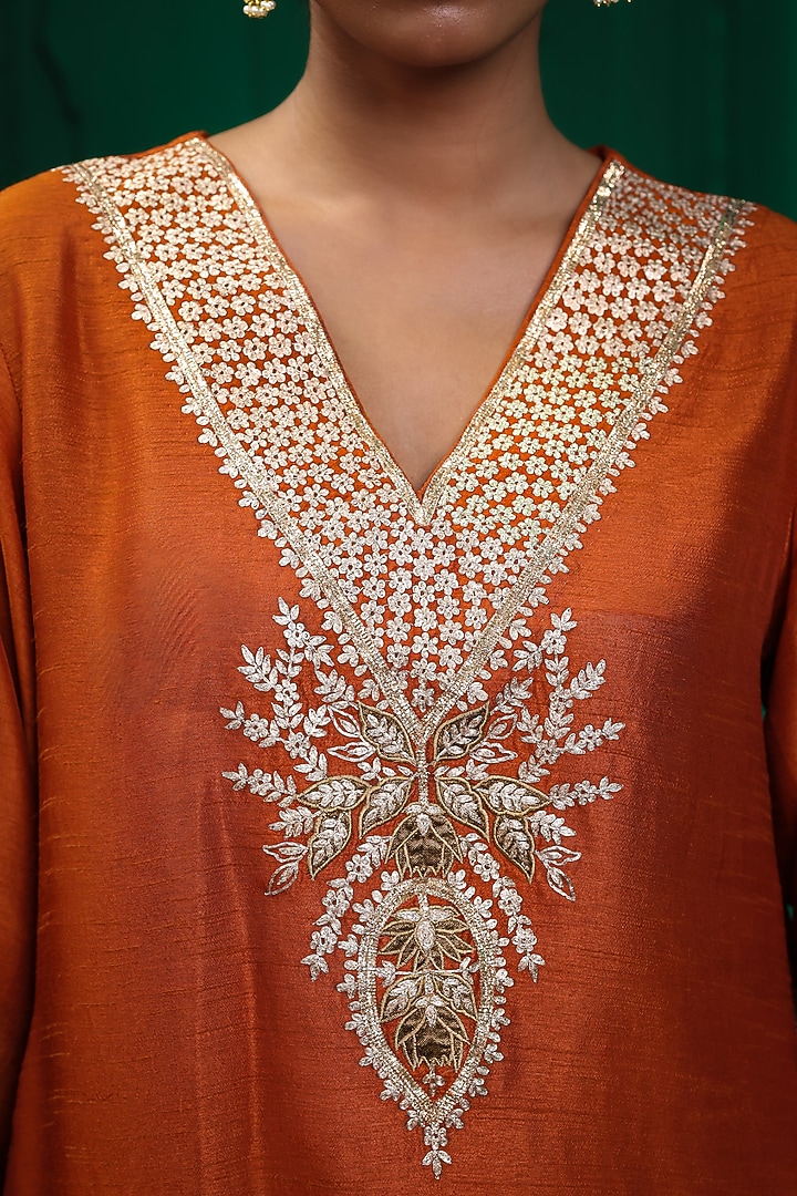 Rust Orange Slub Raw Silk Applique Embroidered Kurta Set by Charu Makkar at Pernia's Pop Up Shop